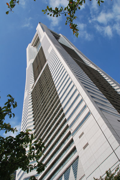 横浜ランドマークタワー